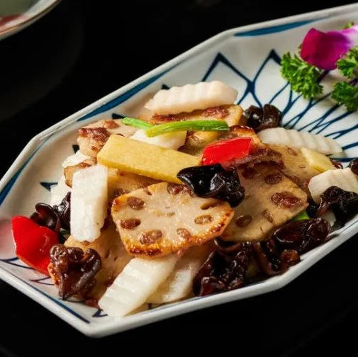 Stir-fried vegetarian vegetables with cloud fungus and lotus root slices (2 pounds)