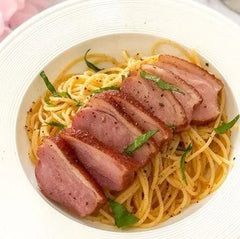 Sautéed Spaghetti with Black Pepper and Smoked Duck Breast (3 lbs.)