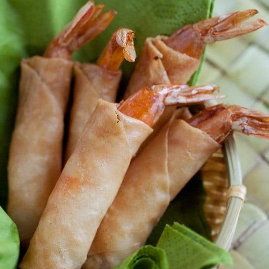 Fried shrimp spring rolls (12 pieces)